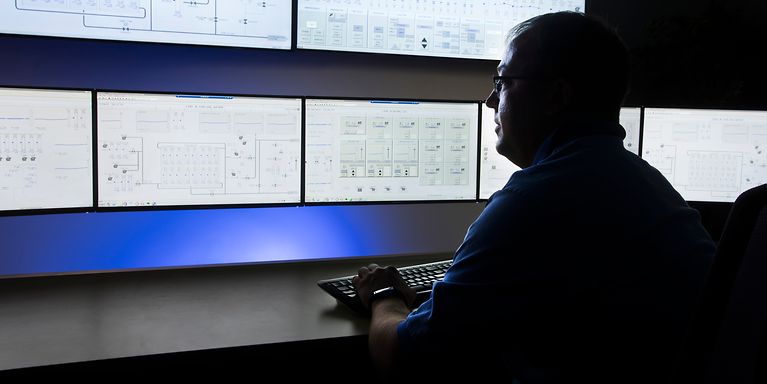 hero-ovation-dcs-banner